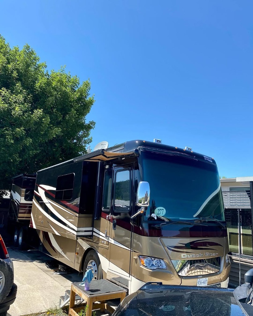 RVs & Motorhomes